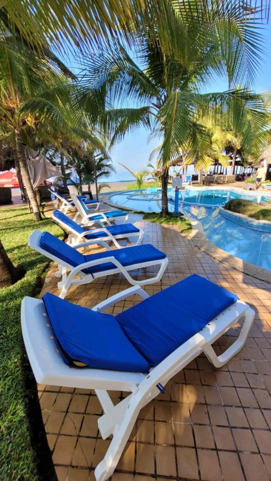 Hotel Hawaian Paradise El Hawaii Bagian luar foto